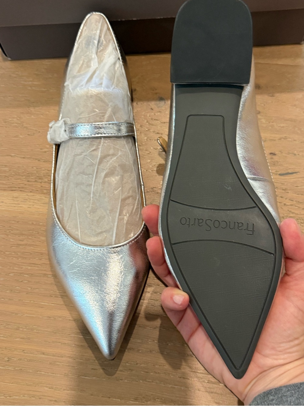 NWT Franco Sarto silver flats - Picture 2 of 3